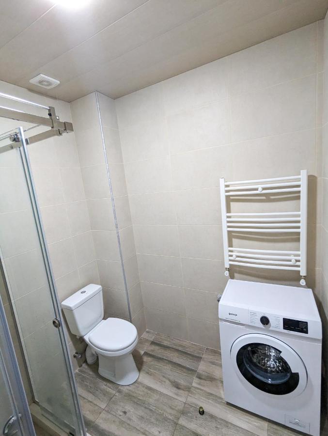 Brand New Apartment In Kutaiszi Kültér fotó