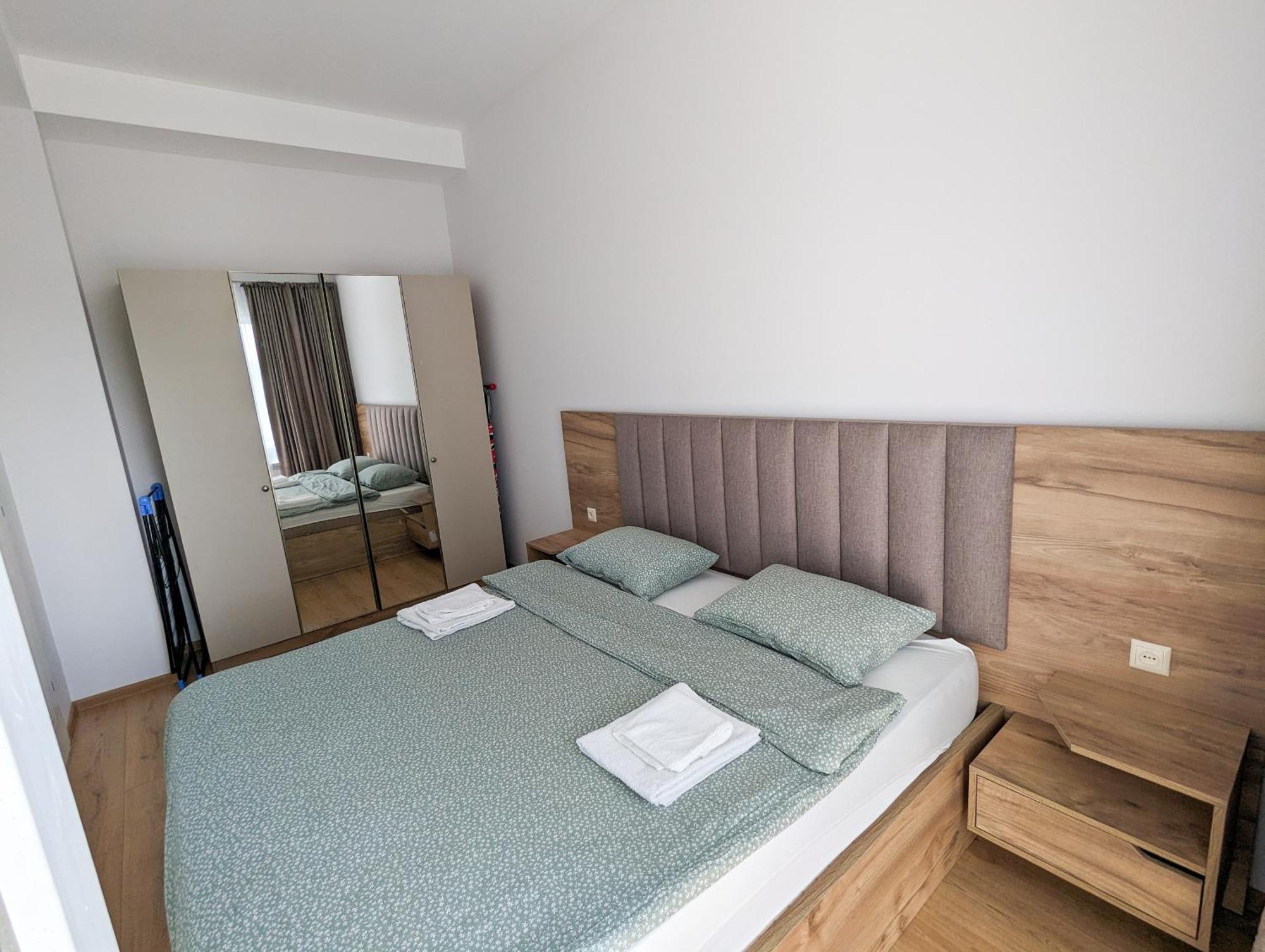 Brand New Apartment In Kutaiszi Kültér fotó